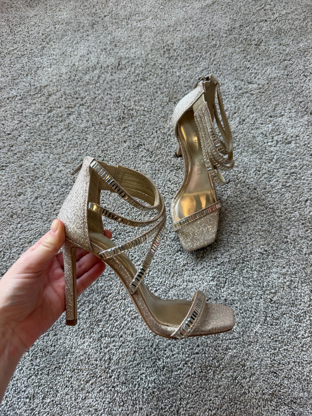 Women’s Gianni Bini Gold Sparkling Strappy High Heels- Size 5